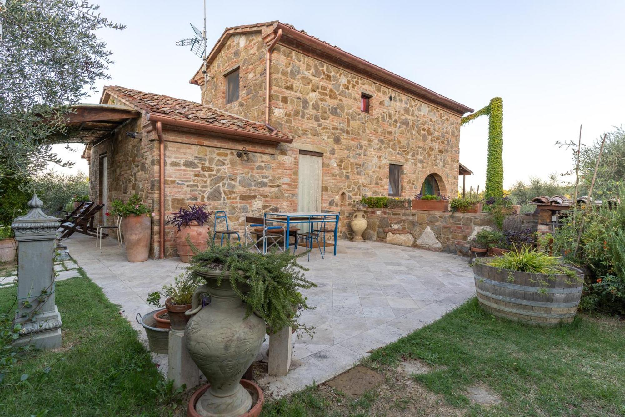 Il Poggio Dell'Eremita Lägenhet Rigomagno Exteriör bild