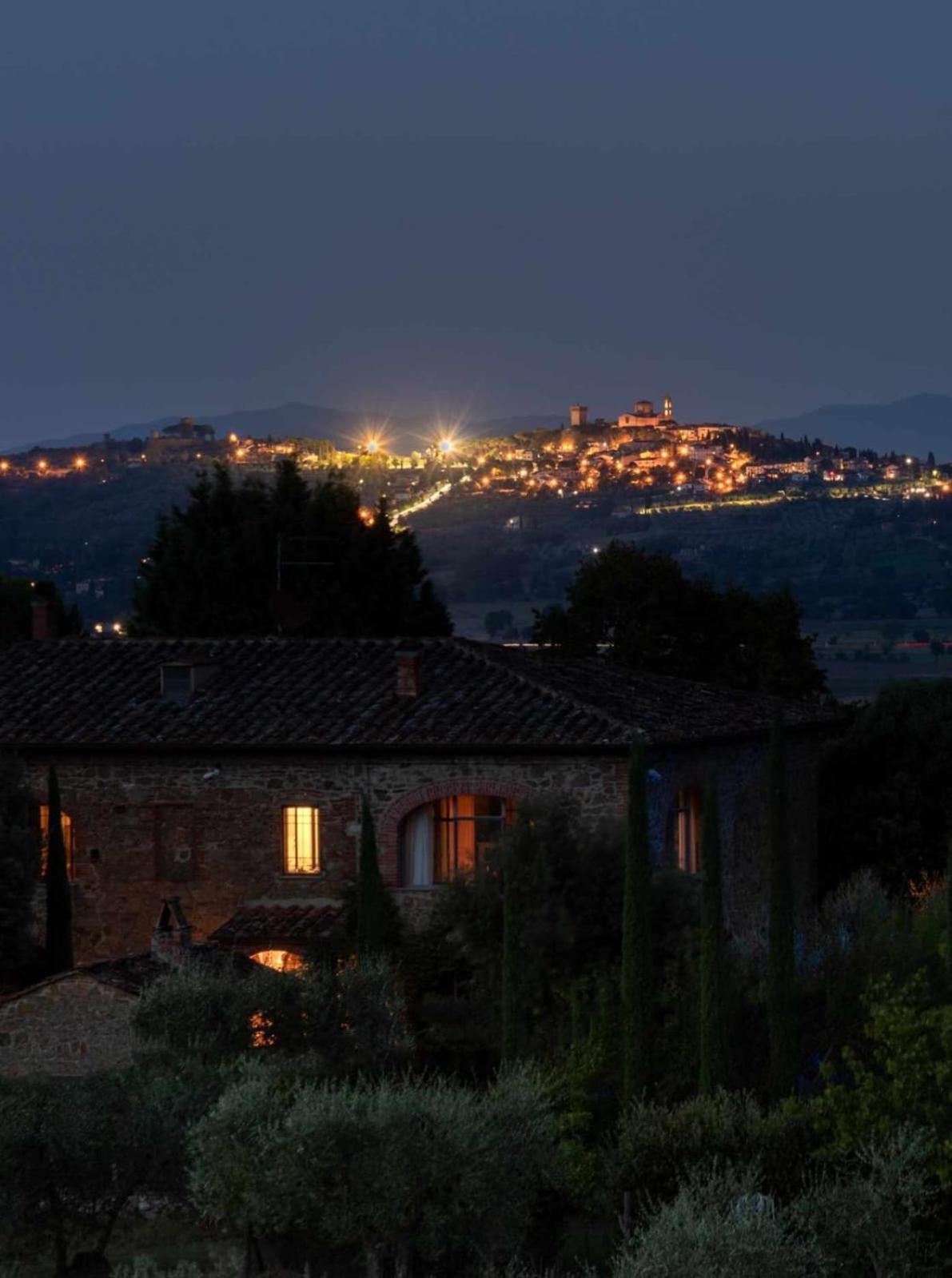 Il Poggio Dell'Eremita Lägenhet Rigomagno Exteriör bild